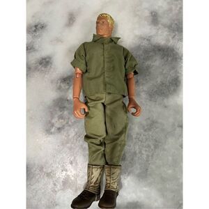 VINTAGE 1996 G.I. JOE SOLDIER WITH MILITARY UNIFORM ACTION FIGURE BY HASBRO